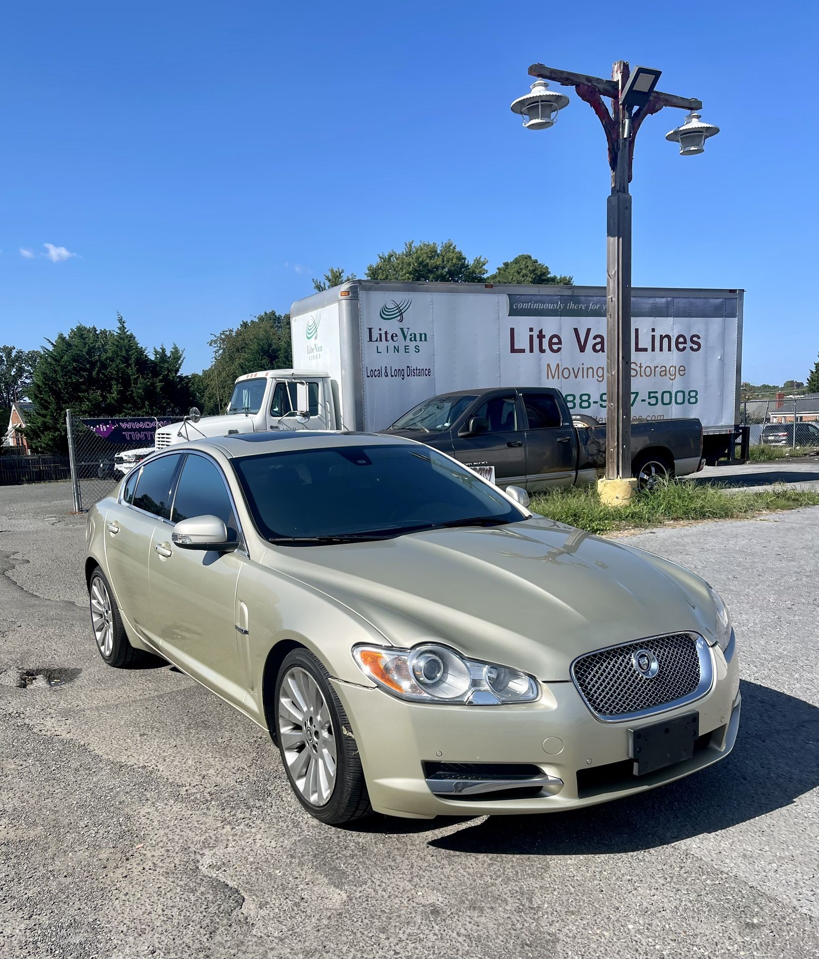 2009 Jaguar XF