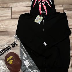 AUTHENTIC BAPE HOODIE