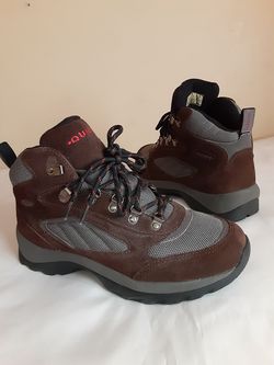 VNDS Men's Quest Boots SIZE 8 MEN