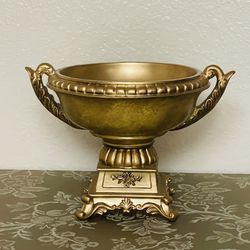 BAROQUE STYLE BOWL.