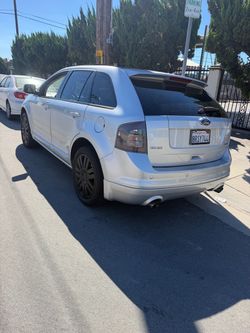 Ford edge 2010 clean title in hand