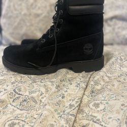 Women’s Timberlands Size 8