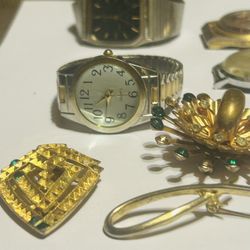 Vintage Lot Of Jewelry 4 Watches 4 Brooch Pins Repairable  Watches 5, Timex, 