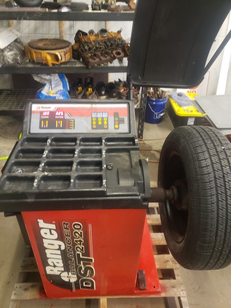 Tire Balancer