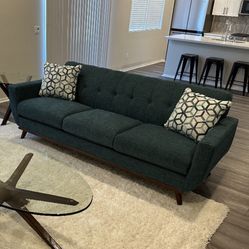 *Free Delivery* Blue Velvet Modern Living Spaces Couch Sofa 3 Seater