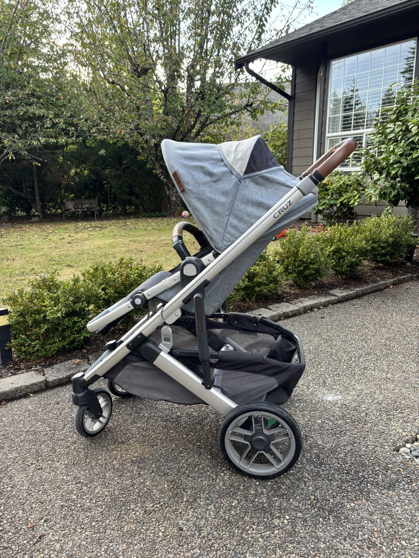 Uppababy Cruz Stroller 
