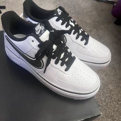 Nike Air Force 1 ’07 LV8 Sport – Size 9