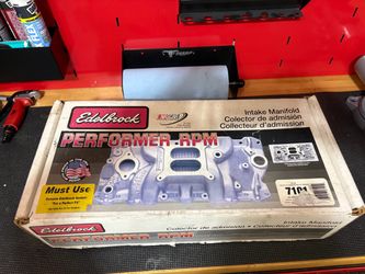 Brand New Edelbrock 7101 Performer RPM Intake Manifold