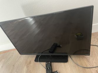 32” TV