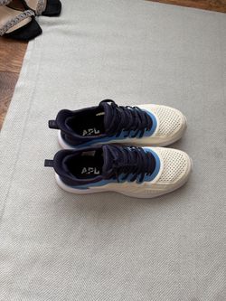 APL women’s sneakers
