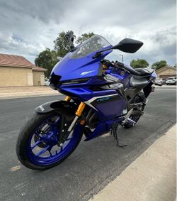 2025 Yamaha R 3