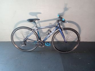 BICYCLE FELT 14 SPEED SIZE 700 ROUTEBIKE BRAND NEW