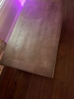 Coffee table with 2 side tables