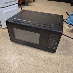 Used Microwave Oven