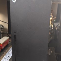 Xbox Series X Controller And Variety Of Older Games