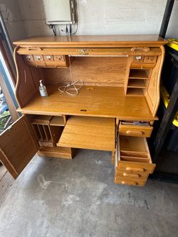 Table with lock