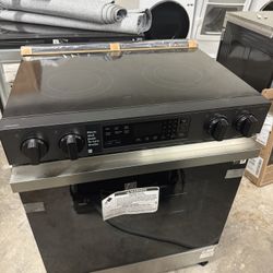 Brand New Bespoke  Electrical Stove Samsung