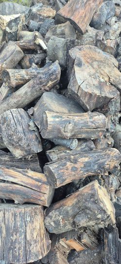 SEASONED CHERRYWOOD FIREWOOD