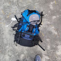 High Sierra Naja 70+10 Hiking Backpack