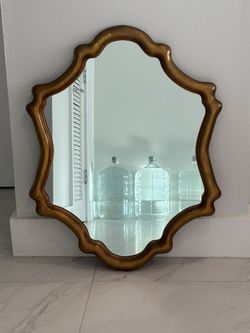 Mid Century French Baroque Style Gilt Mirror 29”x 32”