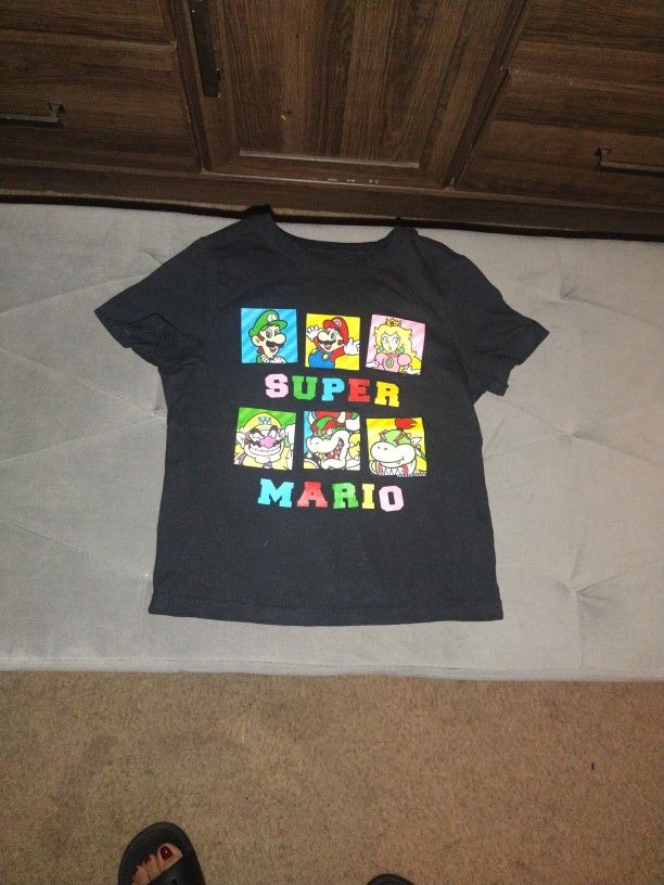 Super Mario T-shirt