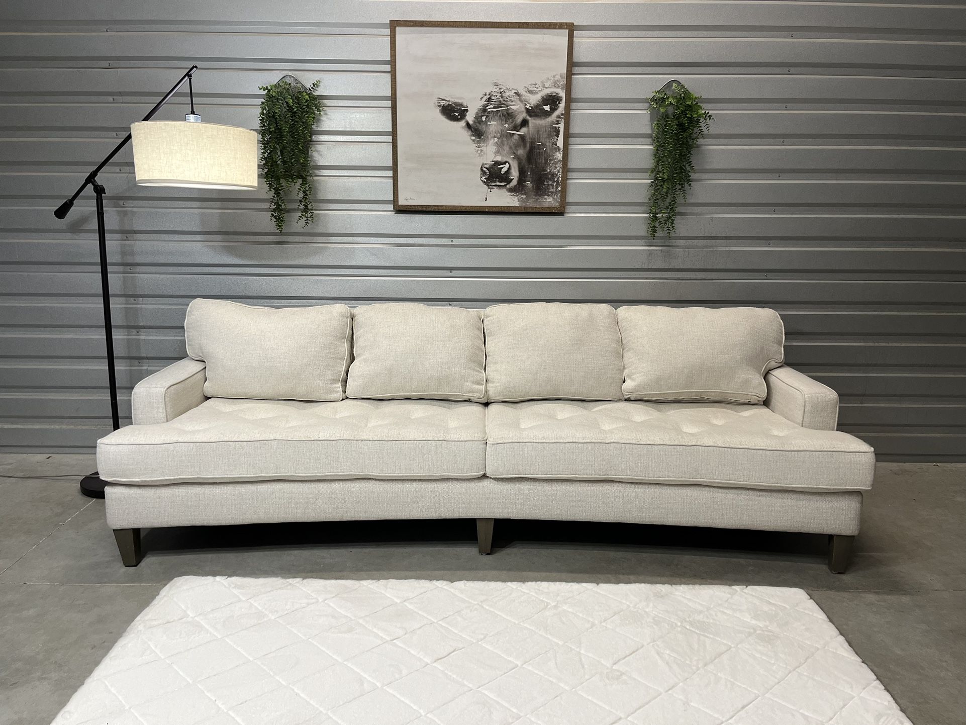 Havertys - Gianna Conversation Sofa - Free Delivery