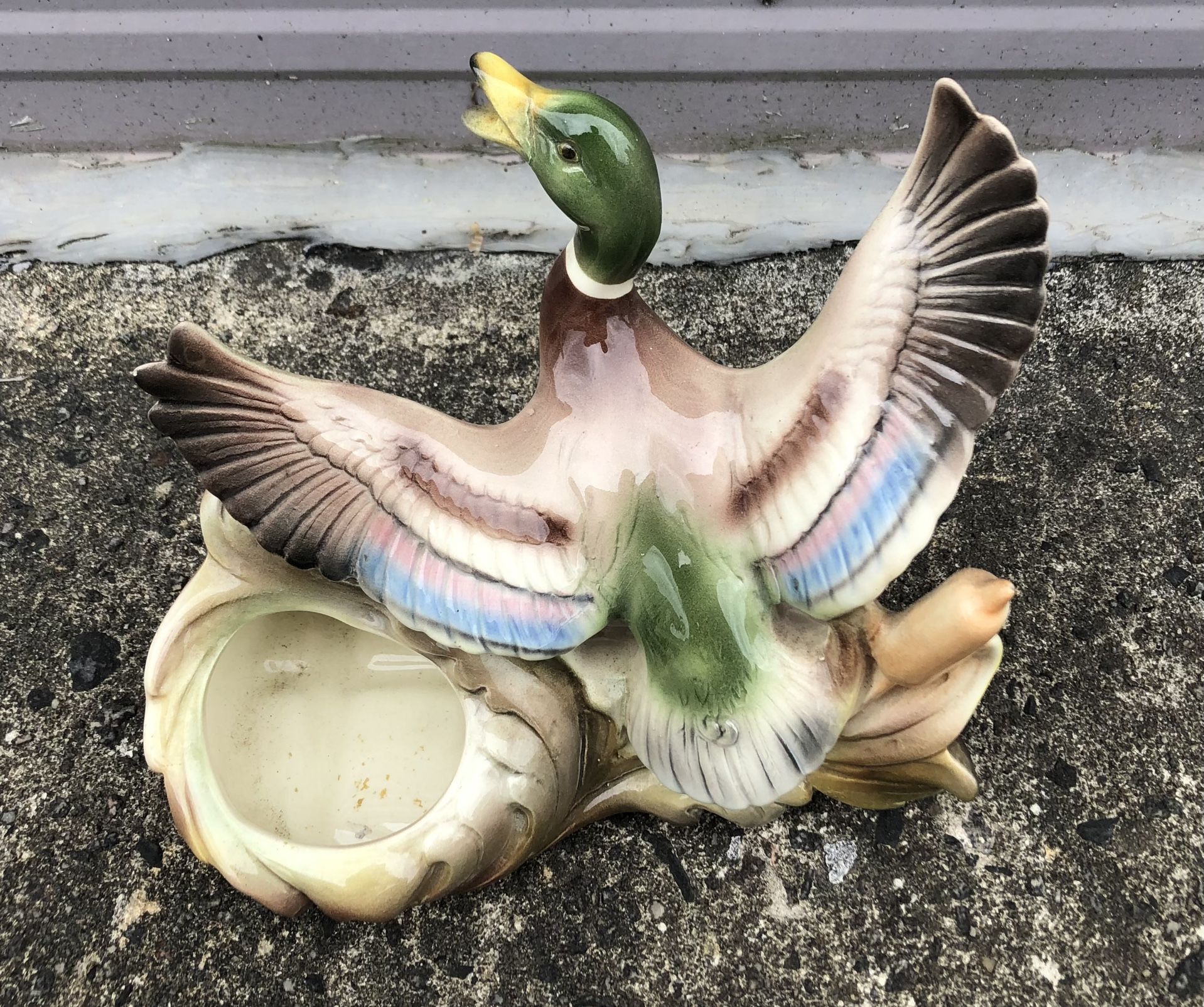 Nice Vintage Mallard Porcelain/Ceramic Underwriters Laboratories Display Piece-GC