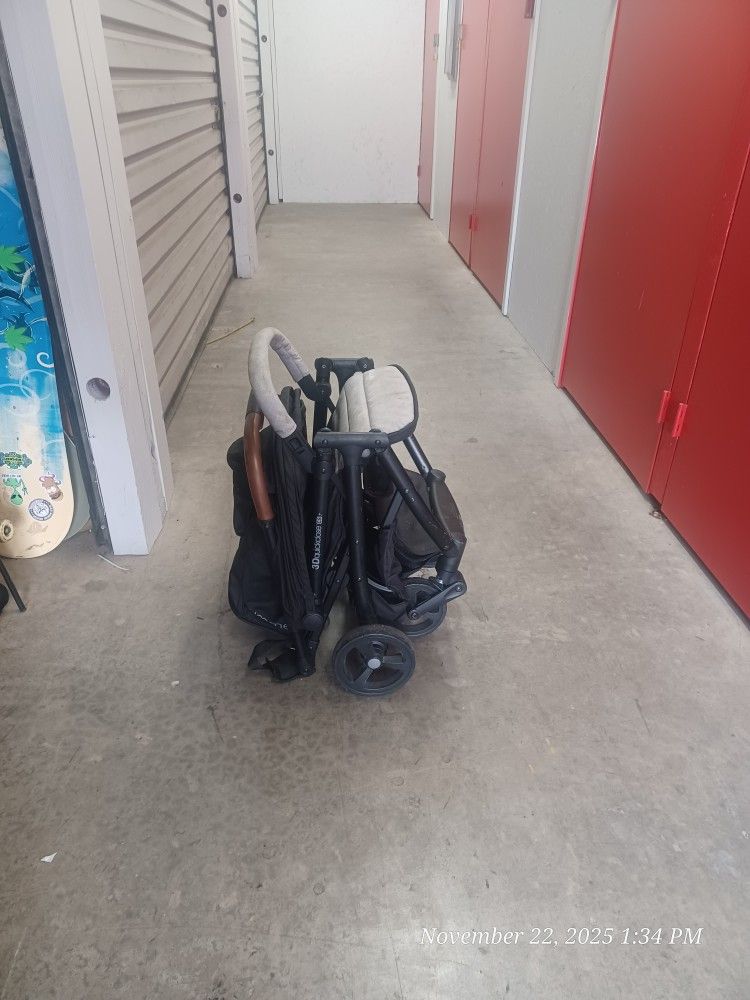 Infant / Toddler Stroller