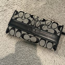 Used Coach Wallet
