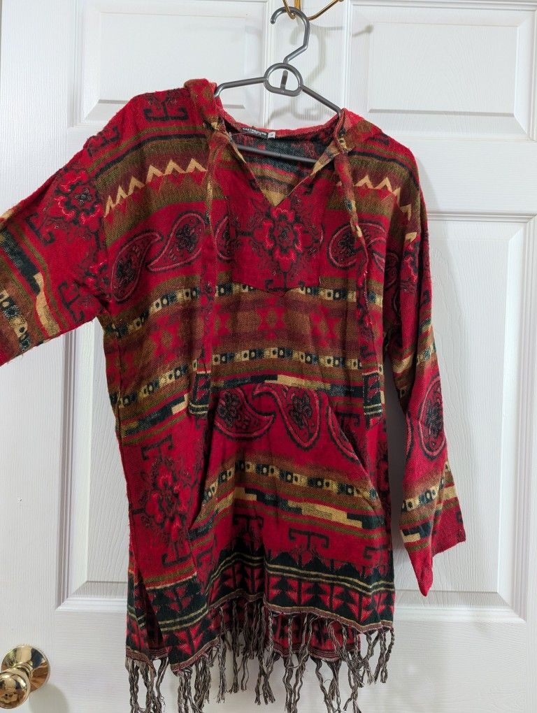 Earthbound Poncho Hoodie Womens Size M Fringe Red Tunic Paisley Boho