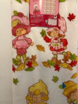Strawberry shortcake Blanket