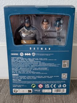 Batman Hush Collectible Figure
