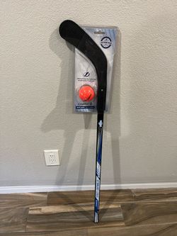 Bauer Street Lightning Tampa Bay Lightning Street Hockey Stick & Ball