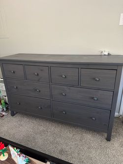 8 Drawer Dresser