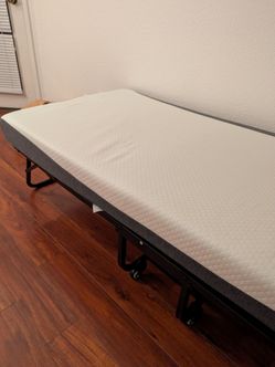 Foldable Rollaway Bed with Mattress