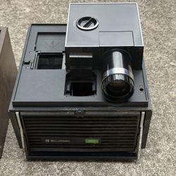 Vintage Bell & Howell 452 Slide Projector w/ Wooden Case – For Parts or Repair