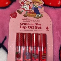 Strawberry Shortcake Lip Oil Set