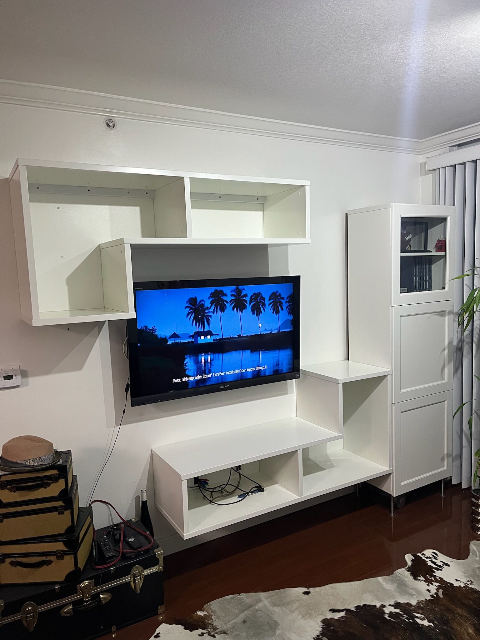 Floating Tv Consola $195