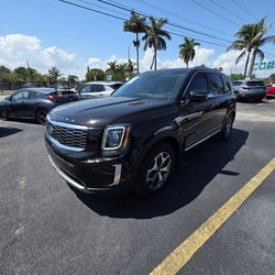 2921 Kia Telluride