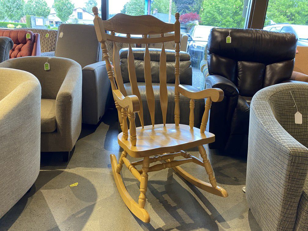 Blonde Solid Wood Rocking Chair