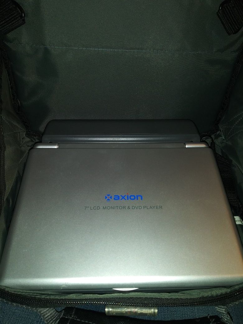 Axion portable dvd player