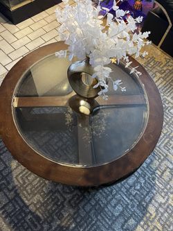 Round Coffee Table with two Stools