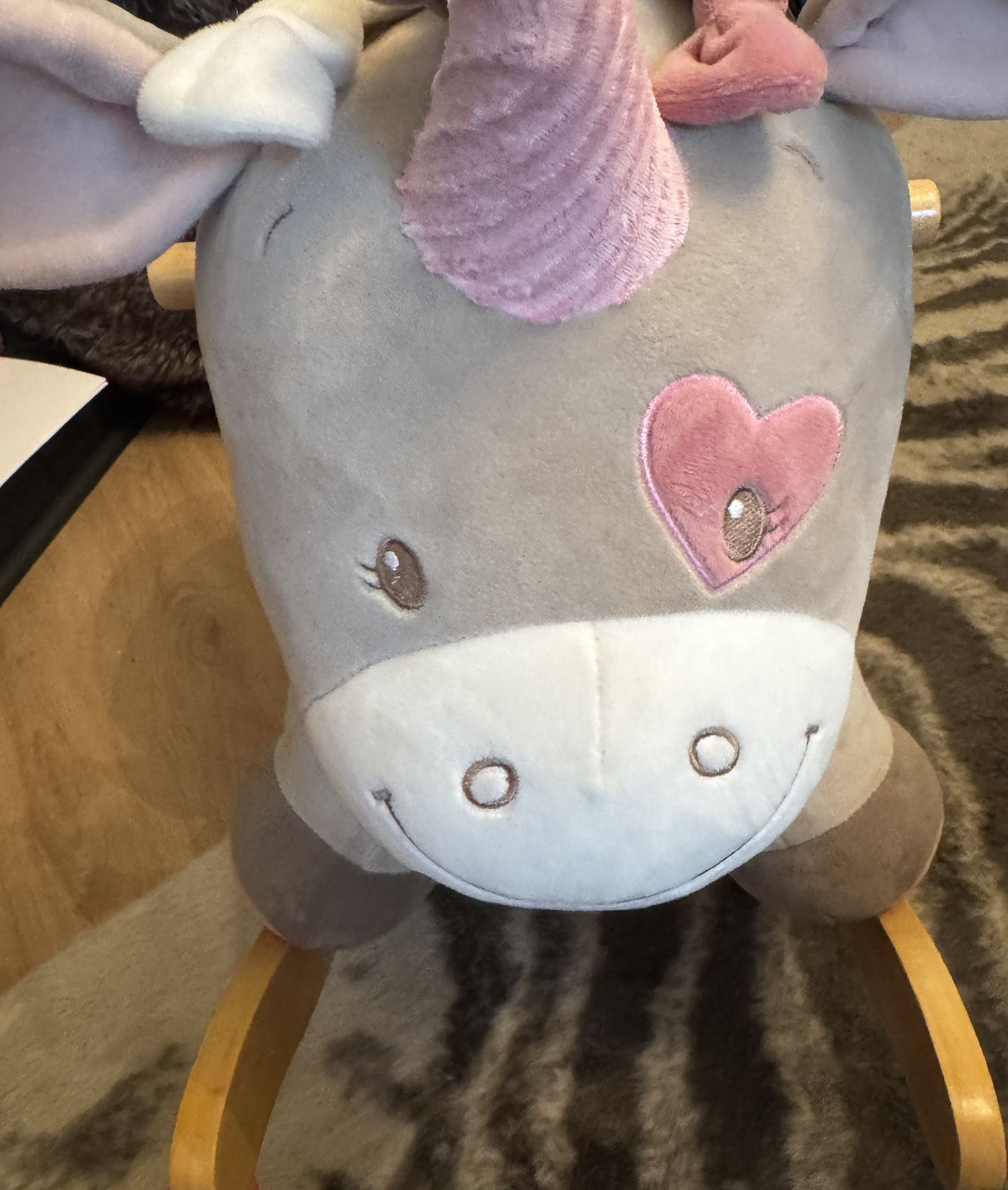 Like new Infant Unicorn rocker