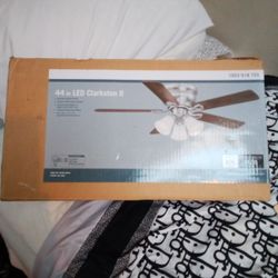 CLARKSTON 44 INCH CEILING FAN/LIGHT BRAND NEW