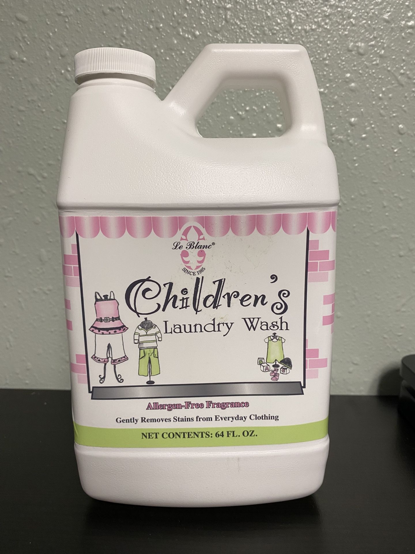 Le Blanc Children Laundry Was 64 Oz New CC