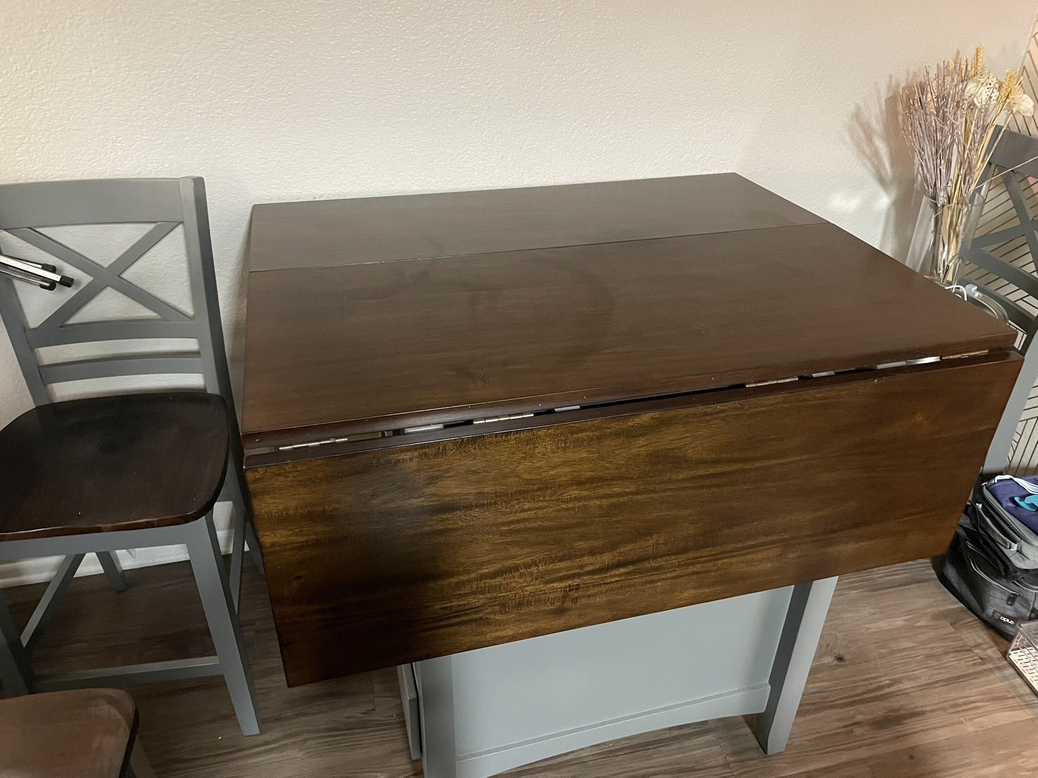 3 Piece Drop Leaf Table & Chairs