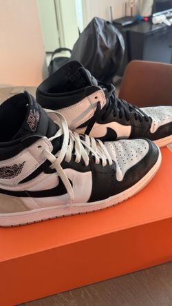 Air Jordan 1 High OG “Stage Haze / Bleached Coral” - Men’s Size 12