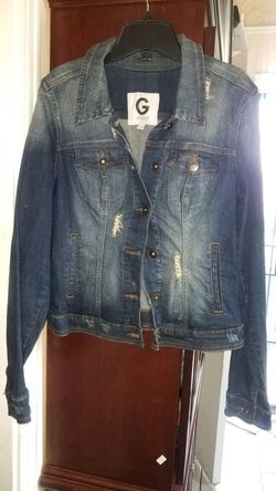 By Guess Denim Jacket size L for women. Chamarra de Mezclilla By Guess talla grande