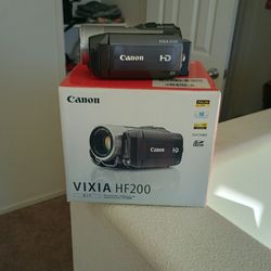 canon Vixia HF200