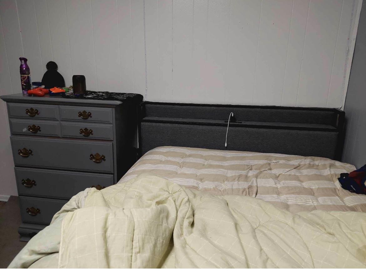 Full Size bed with Storages With Charging Station  Dresser and Chest Sets Color Gray 
